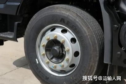 东风快递汽车多少轮胎
